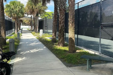 Condominio en alquiler en Miami Beach, Florida, 1 dormitorio, 62.34 m2 № 1952068 - foto 18