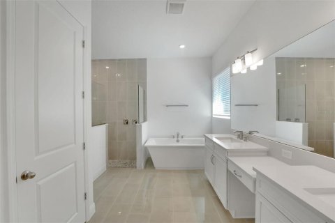 Villa ou maison à vendre à Windermere, Floride: 4 chambres, 292.92 m2 № 2117311 - photo 28