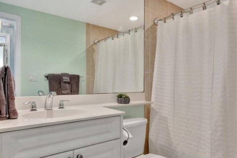 Снять в аренду кондоминиум в Стьюарт, Флорида 4 комнаты, 113.9м2, № 2146727 - фото 18