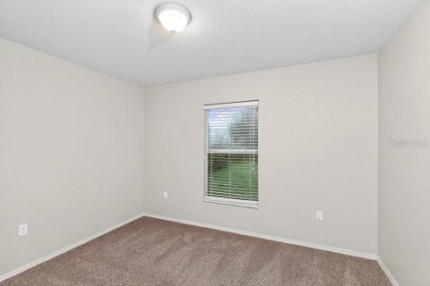 House in Auburndale, Florida 4 bedrooms, 158.4 sq.m. № 2389131 - photo 13