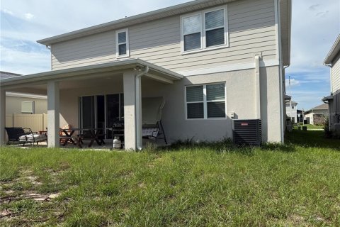 House in Davenport, Florida 5 bedrooms, 288.55 sq.m. № 1903906 - photo 3