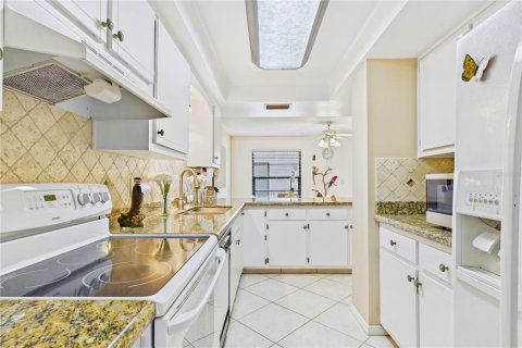 Купить кондоминиум в Кейп-Корал, Флорида 5 комнат, 120.4м2, № 2208649 - фото 25