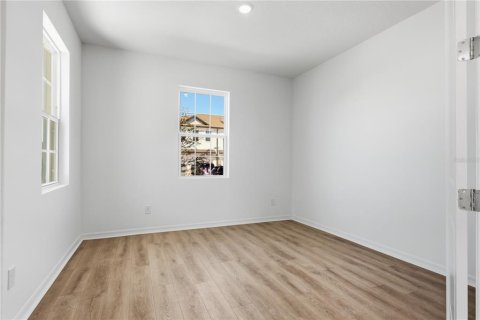 Villa ou maison à louer à Kissimmee, Floride: 3 chambres, 259.29 m2 № 2400075 - photo 16