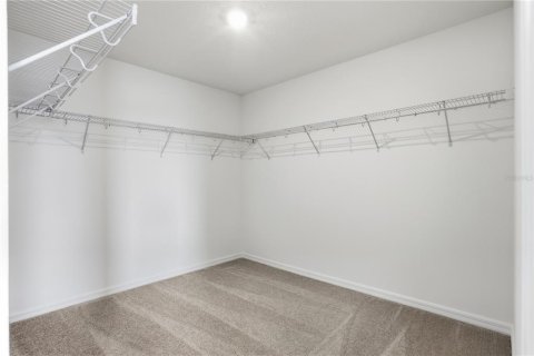 Villa ou maison à louer à Kissimmee, Floride: 3 chambres, 259.29 m2 № 2400075 - photo 21