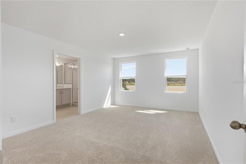 Villa ou maison à louer à Kissimmee, Floride: 3 chambres, 259.29 m2 № 2400075 - photo 19