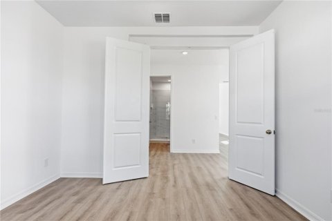 Villa ou maison à louer à Kissimmee, Floride: 3 chambres, 259.29 m2 № 2400075 - photo 17
