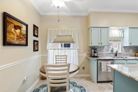 House in Palm Harbor, Florida 3 bedrooms, 145.21 sq.m. № 1511264 - photo 23