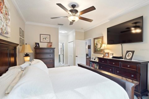 House in Palm Harbor, Florida 3 bedrooms, 145.21 sq.m. № 1511264 - photo 11