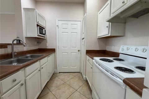 Appartement à louer à Orlando, Floride: 1 chambre, 61.04 m2 № 2425710 - photo 4
