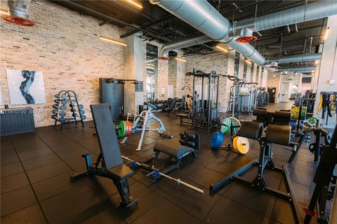 Apartamento en alquiler en Fort Lauderdale, Florida, 2 dormitorios № 2032078 - foto 11