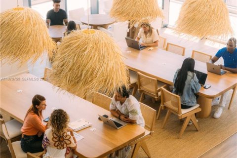 Apartamento en alquiler en Fort Lauderdale, Florida, 2 dormitorios № 2032078 - foto 14