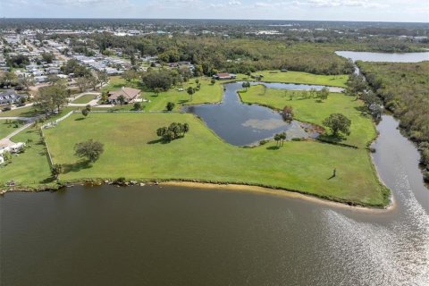 Terreno en venta en Holiday, Florida № 1441144 - foto 7