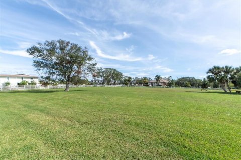 Terreno en venta en Holiday, Florida № 1441144 - foto 17