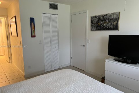Copropriété à vendre à Sunrise, Floride: 1 chambre, 78.97 m2 № 2090237 - photo 7