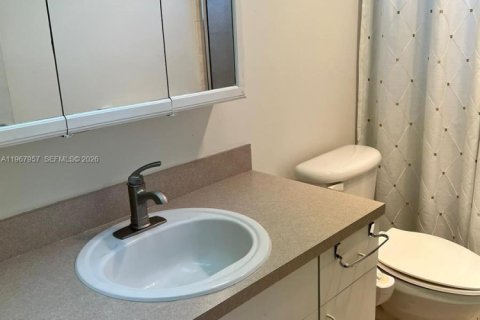 Copropriété à vendre à Sunrise, Floride: 1 chambre, 78.97 m2 № 2090237 - photo 8