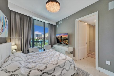 Condominio en venta en Aventura, Florida, 3 dormitorios, 214.33 m2 № 1836126 - foto 11
