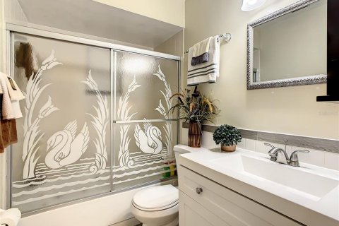 Купить виллу или дом в Киссимми, Флорида 9 комнат, 136.1м2, № 1767725 - фото 22