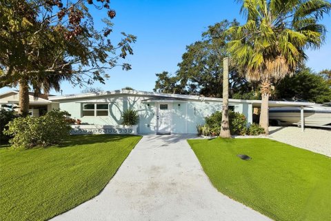 Casa en Hudson, Florida 3 dormitorios, 133.78 m2 № 2114696