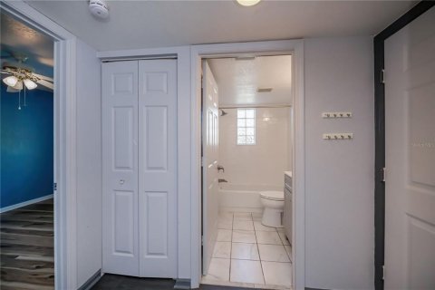Condominio en venta en Port Charlotte, Florida, 2 dormitorios, 78.78 m2 № 1717045 - foto 16