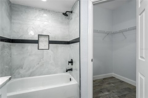Condominio en venta en Tampa, Florida, 2 dormitorios, 105.91 m2 № 1786838 - foto 16