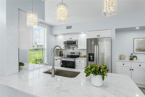 Condominio en venta en Tampa, Florida, 2 dormitorios, 105.91 m2 № 1786838 - foto 4