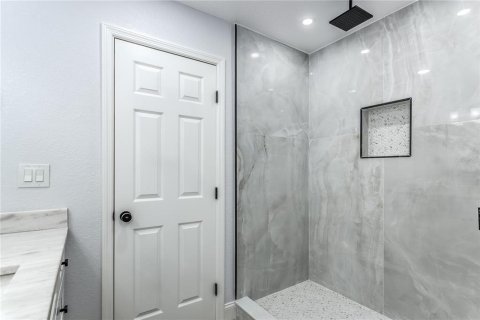 Condominio en venta en Tampa, Florida, 2 dormitorios, 105.91 m2 № 1786838 - foto 13
