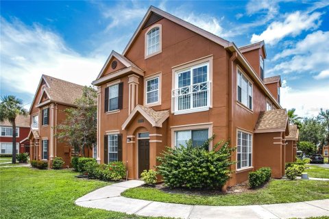Condominio en venta en Tampa, Florida, 2 dormitorios, 105.91 m2 № 1786838 - foto 1