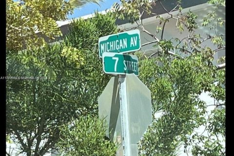 Commercial property in Miami Beach, Florida 730.96 sq.m. № 1958160 - photo 29