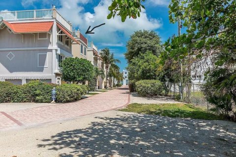 Casa en venta en Marathon, Florida, 3 dormitorios, 138.7 m2 № 2042845 - foto 21