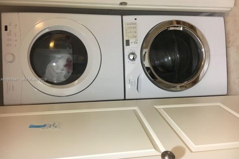 Casa en venta en Marathon, Florida, 3 dormitorios, 138.7 m2 № 2042845 - foto 15