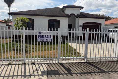 Casa en Homestead, Florida 4 dormitorios, 154.87 m2 № 2035944