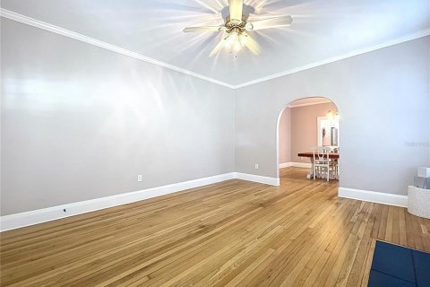 Casa en venta en Tampa, Florida, 2 dormitorios, 111.11 m2 № 1778285 - foto 10