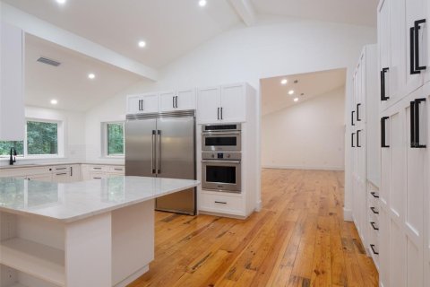 Villa ou maison à vendre à Gainesville, Floride: 3 chambres, 276.48 m2 № 2152259 - photo 17