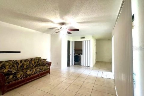 Touwnhouse à vendre à Port Orange, Floride: 2 chambres, 115.38 m2 № 1909267 - photo 9