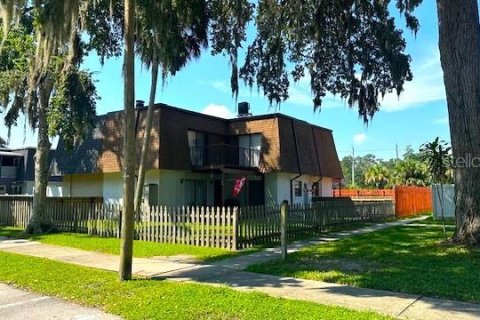 Touwnhouse à vendre à Port Orange, Floride: 2 chambres, 115.38 m2 № 1909267 - photo 3