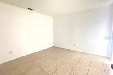 Touwnhouse à vendre à Port Orange, Floride: 2 chambres, 115.38 m2 № 1909267 - photo 11