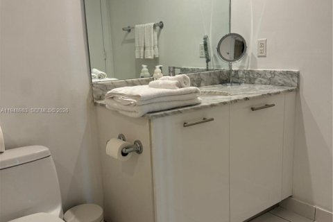 Снять в аренду кондоминиум в Майами, Флорида 1 спальня, 68.56м2, № 2004727 - фото 14