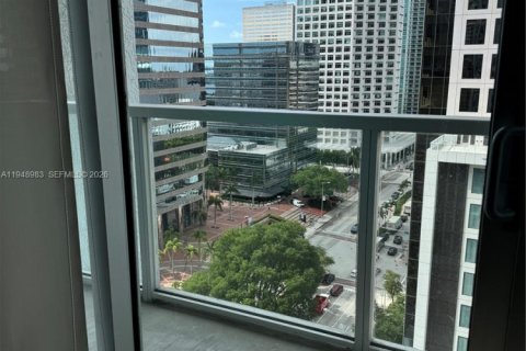 Снять в аренду кондоминиум в Майами, Флорида 1 спальня, 68.56м2, № 2004727 - фото 16