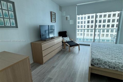 Снять в аренду кондоминиум в Майами, Флорида 1 спальня, 68.56м2, № 2004727 - фото 8