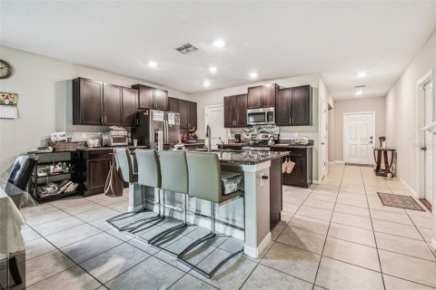 House in Riverview, Florida 5 bedrooms, 273.97 sq.m. № 1879632 - photo 10