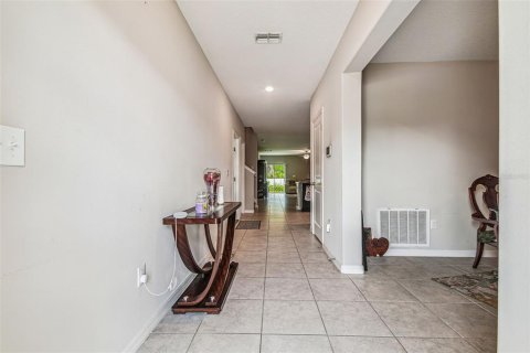 House in Riverview, Florida 5 bedrooms, 273.97 sq.m. № 1879632 - photo 4