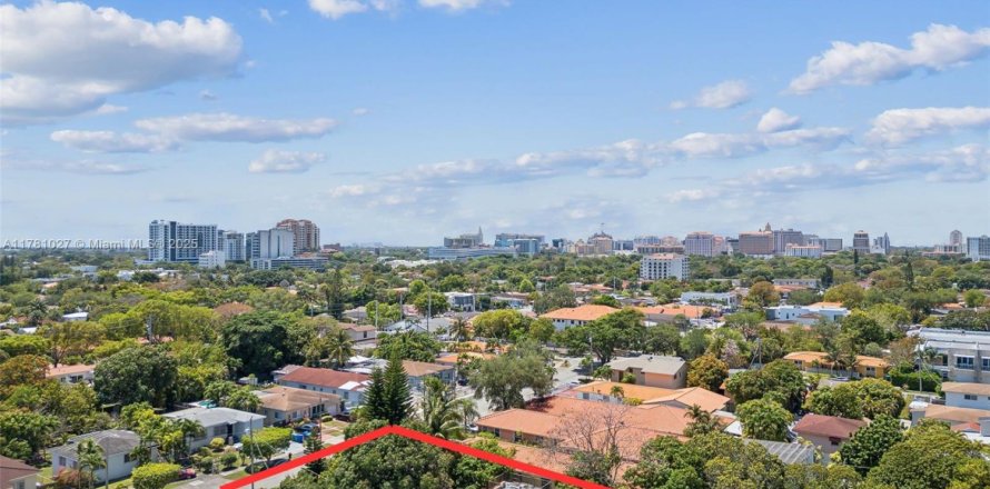 Casa en Miami, Florida 3 dormitorios, 166.76 m2 № 1945778