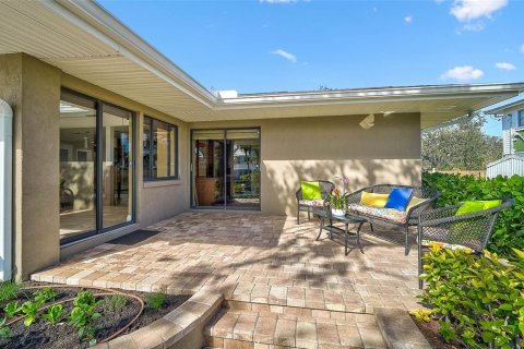 House in Nokomis, Florida 3 bedrooms, 200.85 sq.m. № 1532780 - photo 13