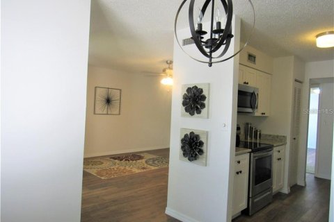 Condominio en alquiler en Tampa, Florida, 1 dormitorio, 65.68 m2 № 1517496 - foto 7