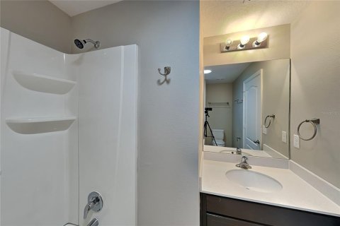 Villa ou maison à louer à Deltona, Floride: 3 chambres, 129.97 m2 № 2121110 - photo 15