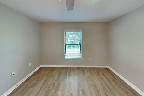 Villa ou maison à louer à Deltona, Floride: 3 chambres, 129.97 m2 № 2121110 - photo 9
