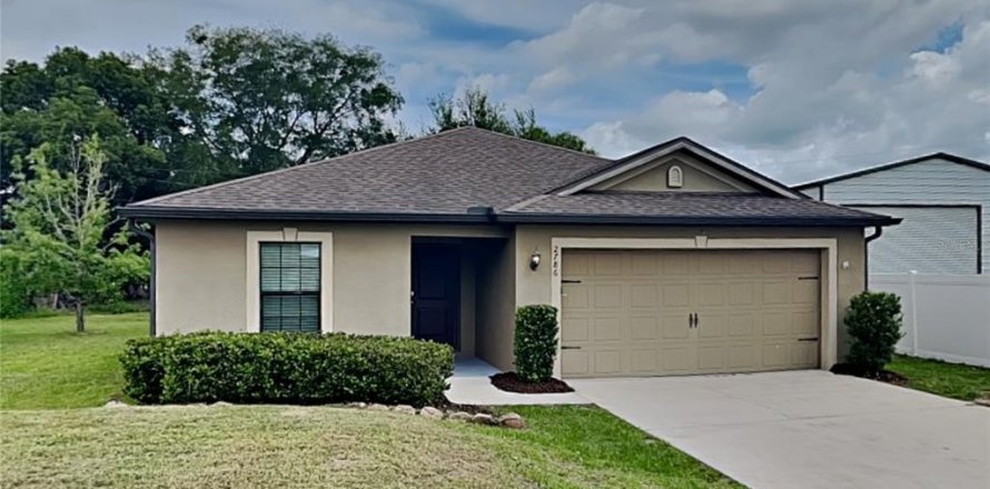 Villa ou maison à Deltona, Floride 3 chambres, 129.97 m2 № 2121110