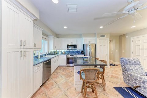 Studio in the Condo in Anna Maria, Florida № 2226726 - photo 10