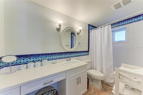 Studio in the Condo in Anna Maria, Florida № 2226726 - photo 22