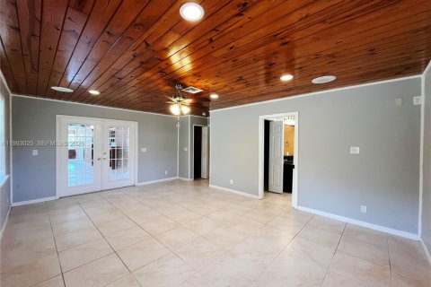 Villa ou maison à vendre à Palm Beach, Floride: 3 chambres, 193.14 m2 № 2057166 - photo 29